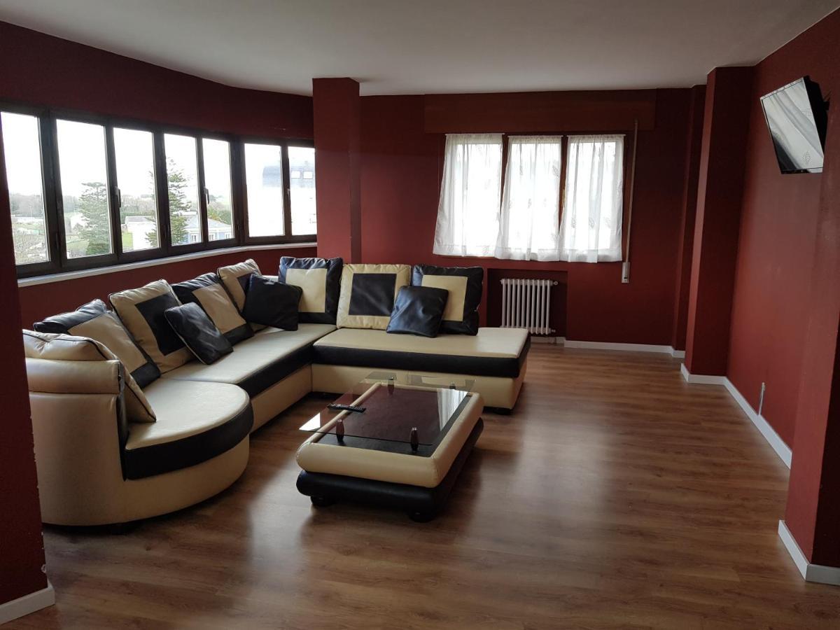 Apartamentos Halcon Ribadeo Kültér fotó